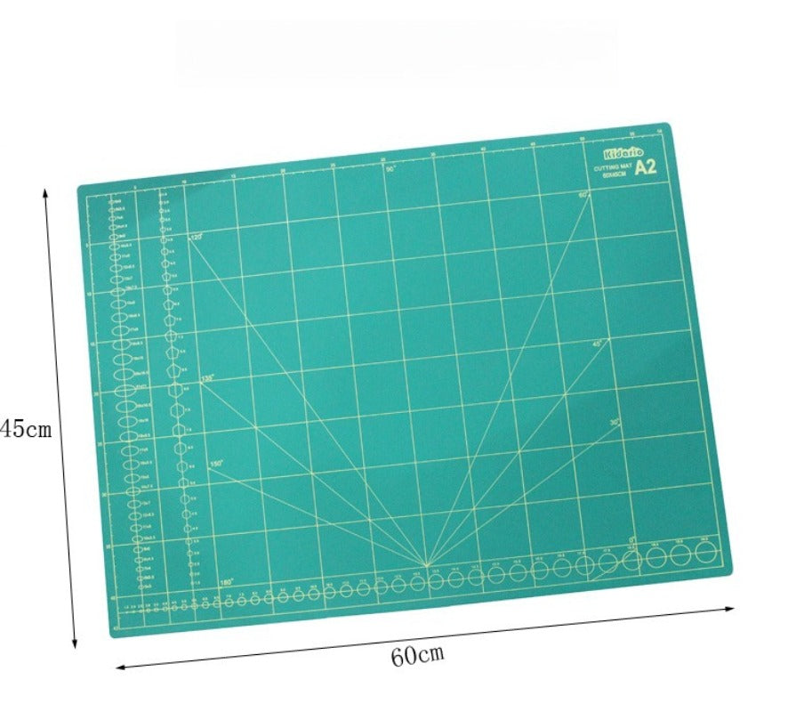 Kidario 切割墊板 A2 規格（45*60cm）3mm 厚 PVC 材質