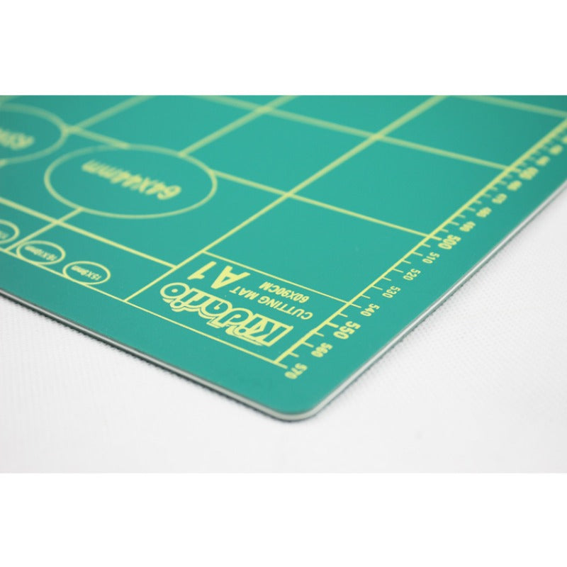 Kidario 切割垫板 A1 規格 (60*90cm）3mm 厚 PVC 材質