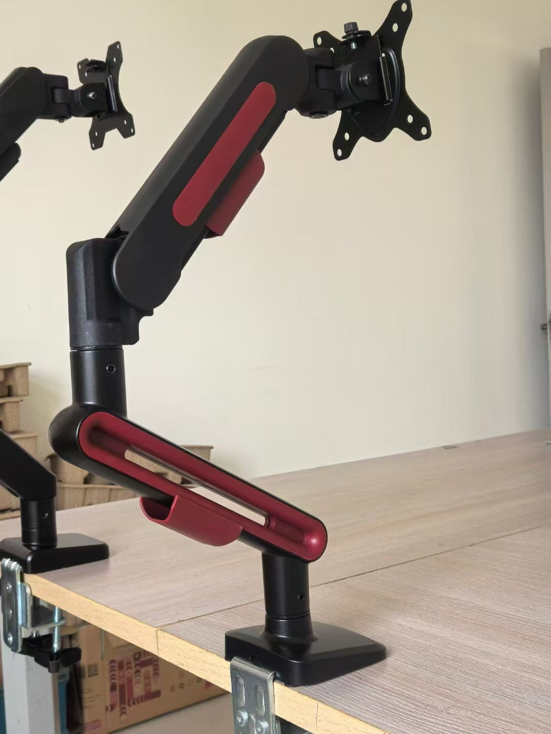 SH-09 鋁合金電競顯示器支架 17‑40 寸 旋轉支架臂 超高性價比